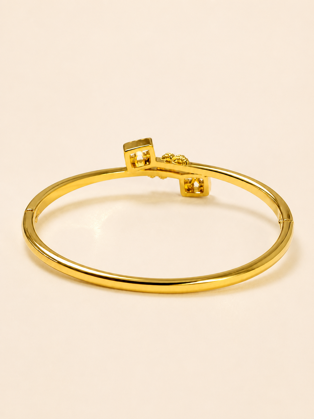 Halo Square Bracelet